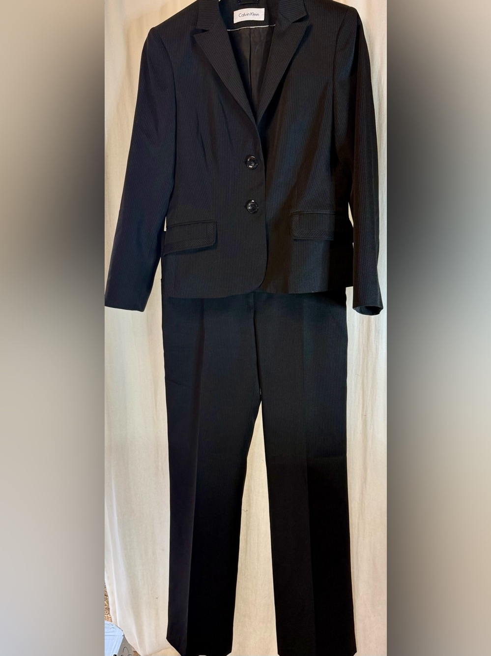 🖤Calvin Klein Black Pin Stripe Two-Piece Suit🖤